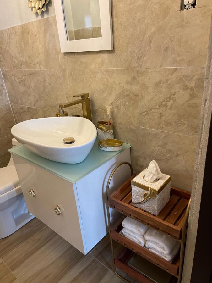The Balconies Studio, The Marilyn Suite & The Crystal Apartment At Casa Of Essence In Old San Juan Eksteriør bilde