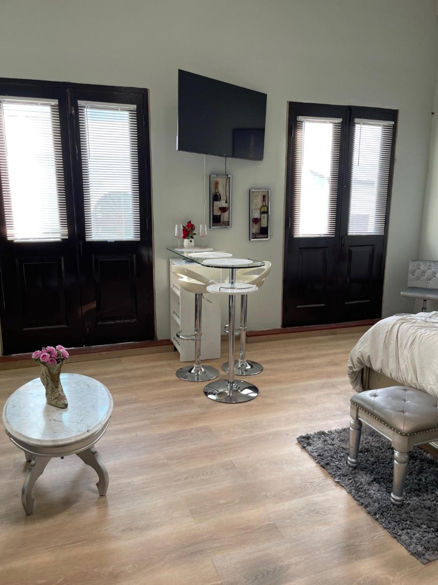The Balconies Studio, The Marilyn Suite & The Crystal Apartment At Casa Of Essence In Old San Juan Eksteriør bilde